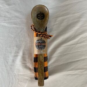 Spooky Halloween Wooden Spoon &‎ Black Gingham Dish Towel Set